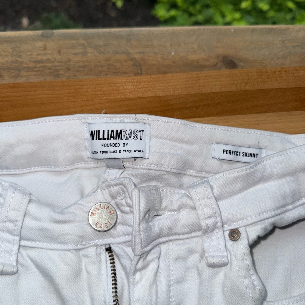 William Rast Perfect Skinny White Jeans with raw hem. Size 29
